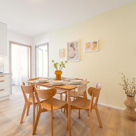 Apartmán Bright 2Br - 4Th Floor, Balcony, Free Parking By Gravity Praha Exteriér fotografie