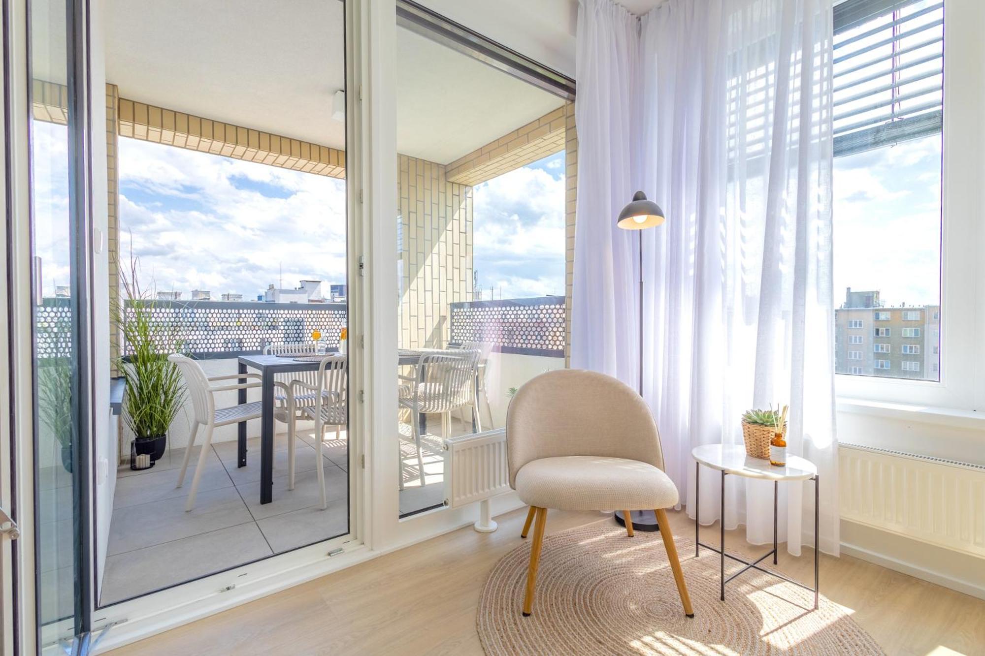 Apartmán Bright 2Br - 4Th Floor, Balcony, Free Parking By Gravity Praha Exteriér fotografie